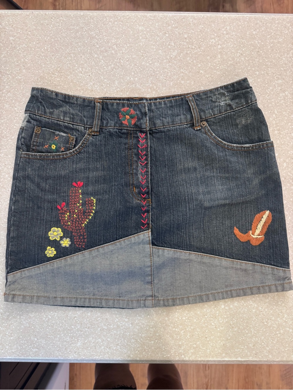 90’s Vintage NAF NAF Embroidered Western Denim Jean Skirt 32”